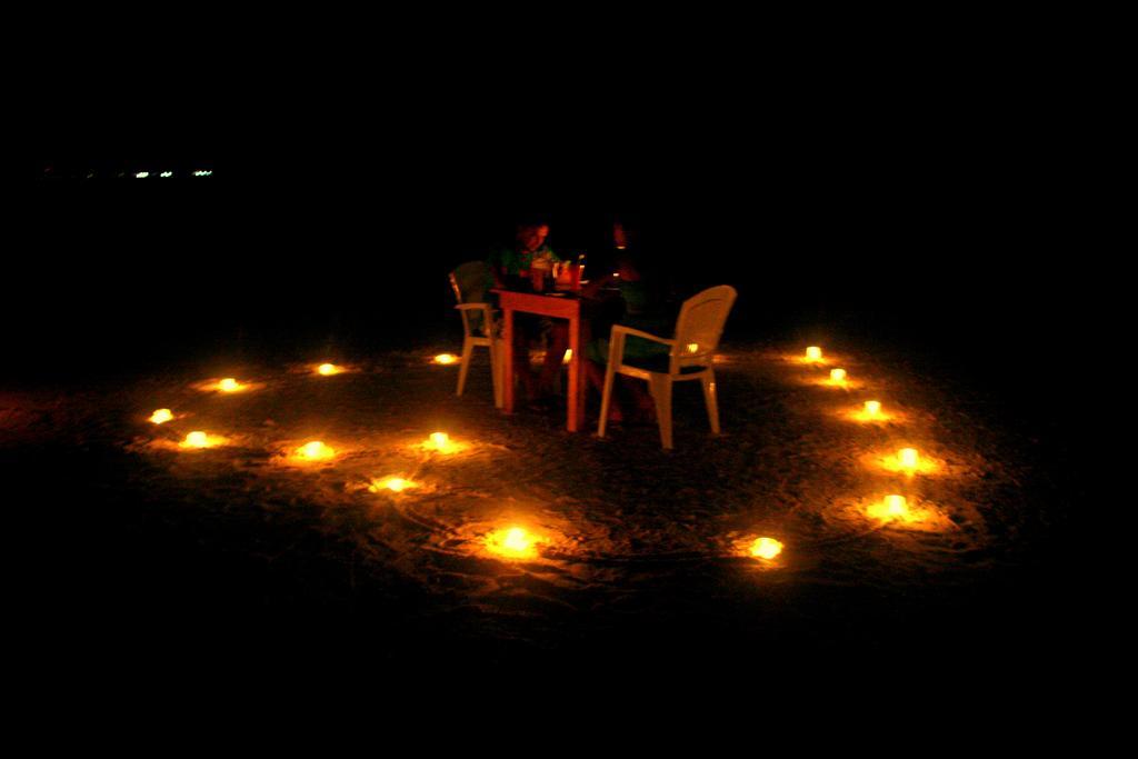 Arora Inn Maafushi Exterior foto